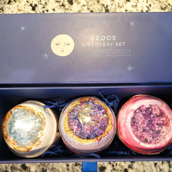 Miss Patisserie | Bath & Body | Geode Bath Ball Set 3 Bath Bombsballs ...